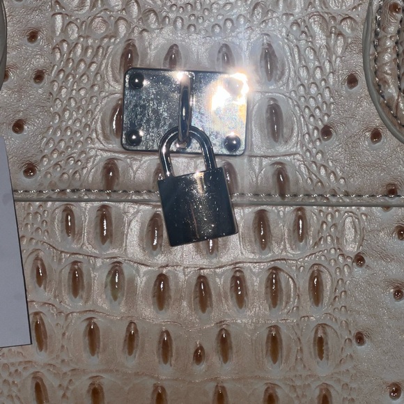 New **Luxury Crocodile Embossed Handbag & Wallet Set** - Picture 5 of 8
